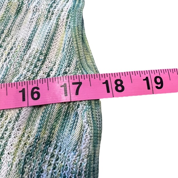 Grace Dane Lewis Sleeveless Top - Picture 2 of 4